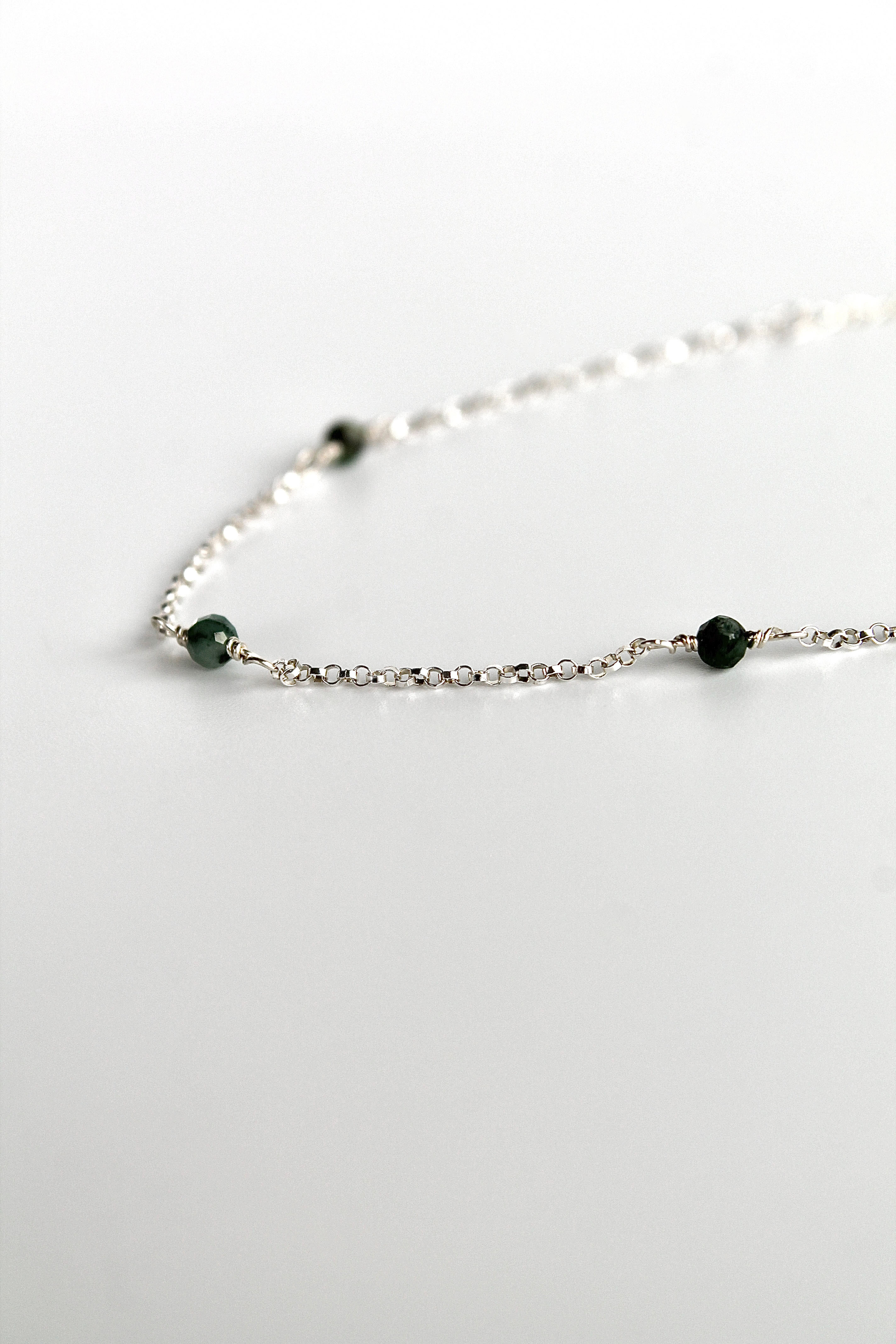 Bracelet multi-pierres de naissance - Émeraude (mai) - Rajeunissement