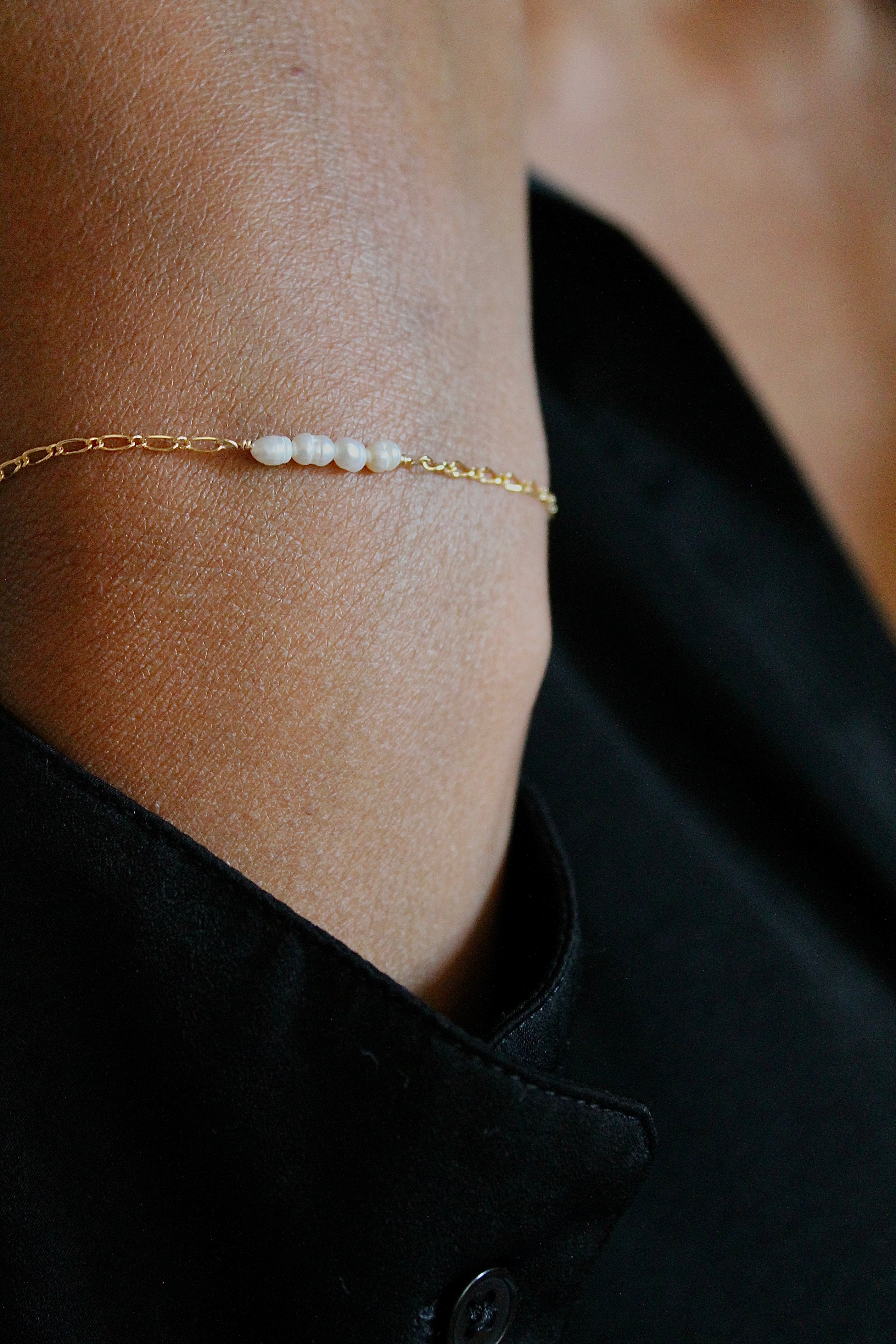 Pearl Bar Chain Bracelet