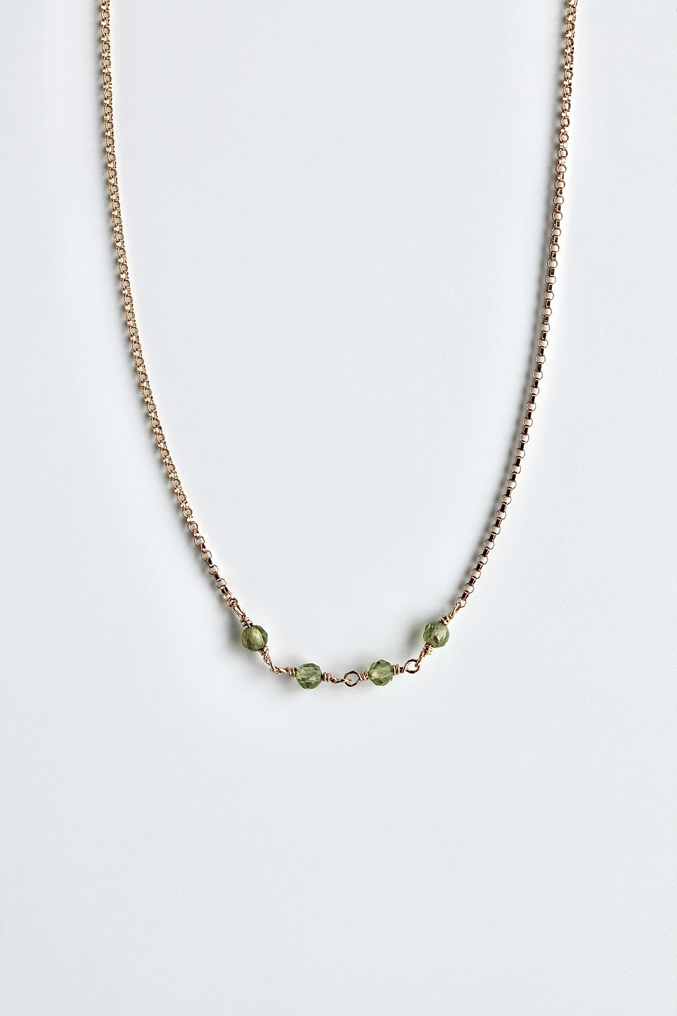 Birthstone Bar Necklace - Peridot (August) - Good Fortune
