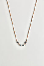 Collar con barra de piedra natal: Zafiro (septiembre) - Wisdom