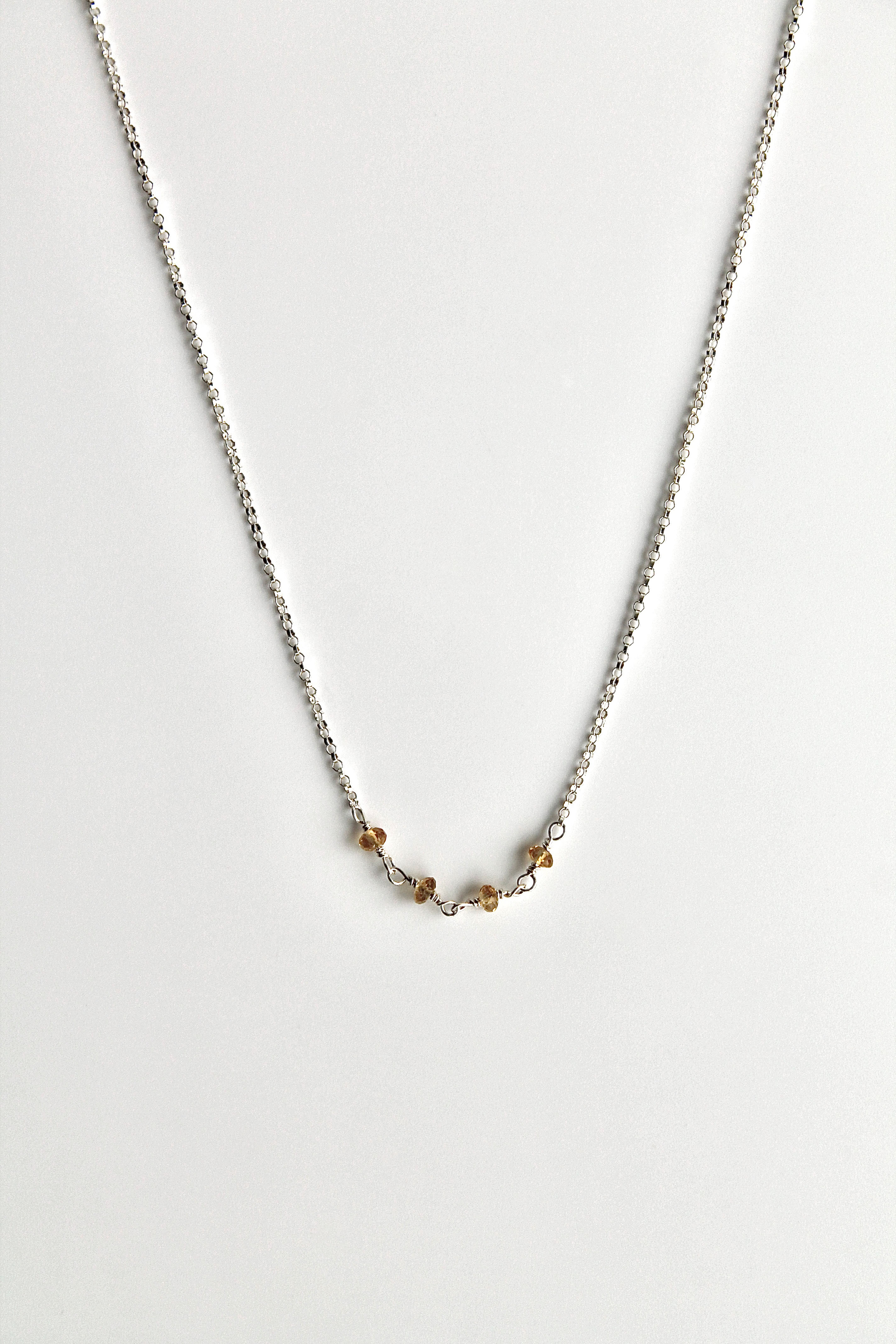 Collar con barra de piedra natal - Citrino (noviembre) - Poder personal