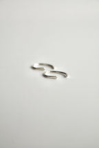 Clous dormeurs martelés