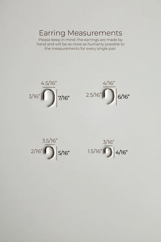 Earring measurements chart on a gray background