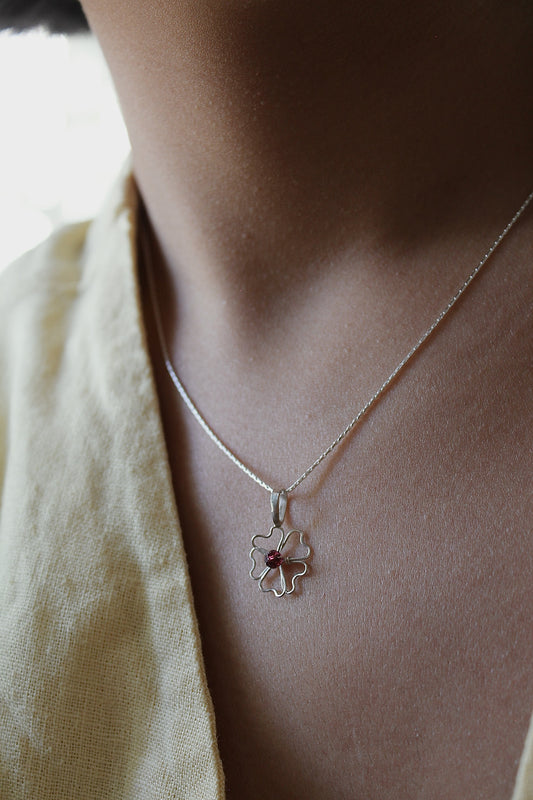 PHLOX PENDANT NECKLACE - STERLING SILVER