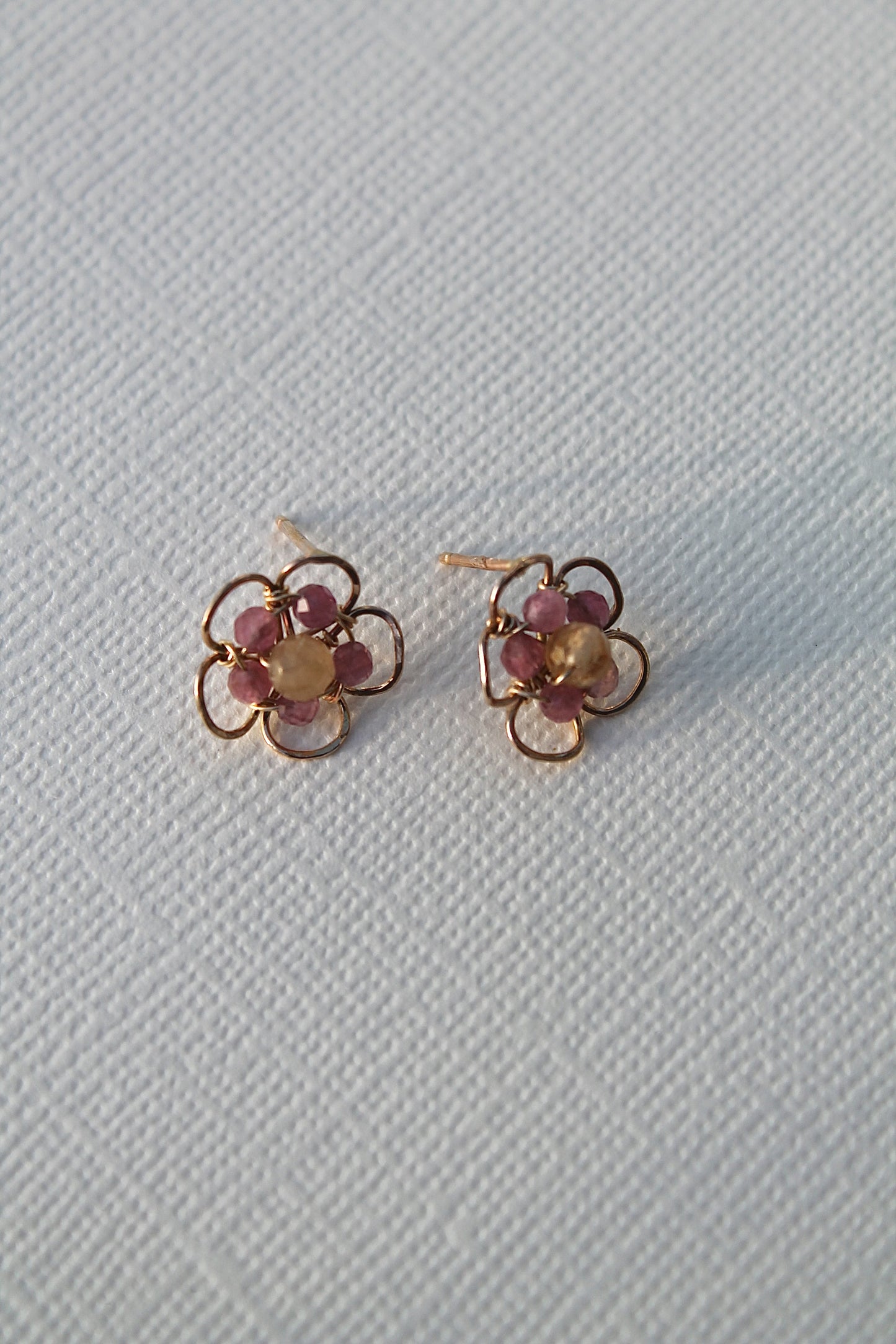 HAWTHORN STUDS - 14K GOLD FILLED
