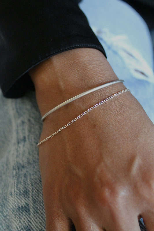 CUFF & CHAIN OPEN BANGLE - STERLING SILVER