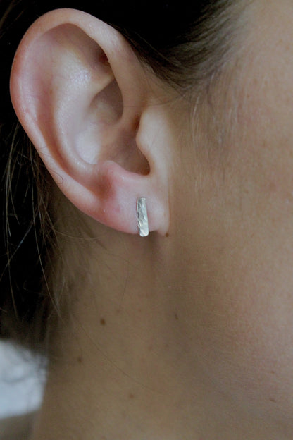 HAMMERED T-BAR STUDS - STERLING SILVER