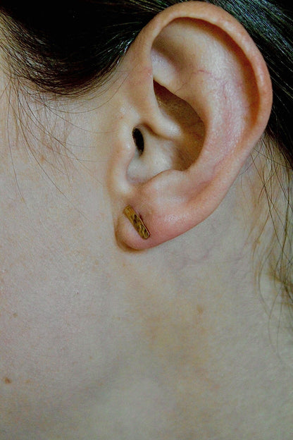 HAMMERED T-BAR STUDS - 14K GOLD FILLED