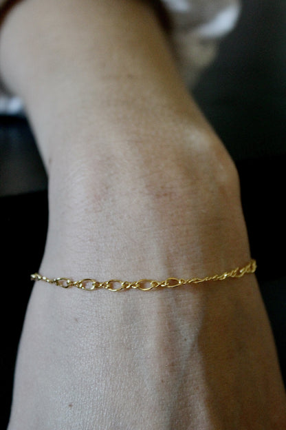 DAILY CHAIN BRACELET - 14K GOLD FILLED