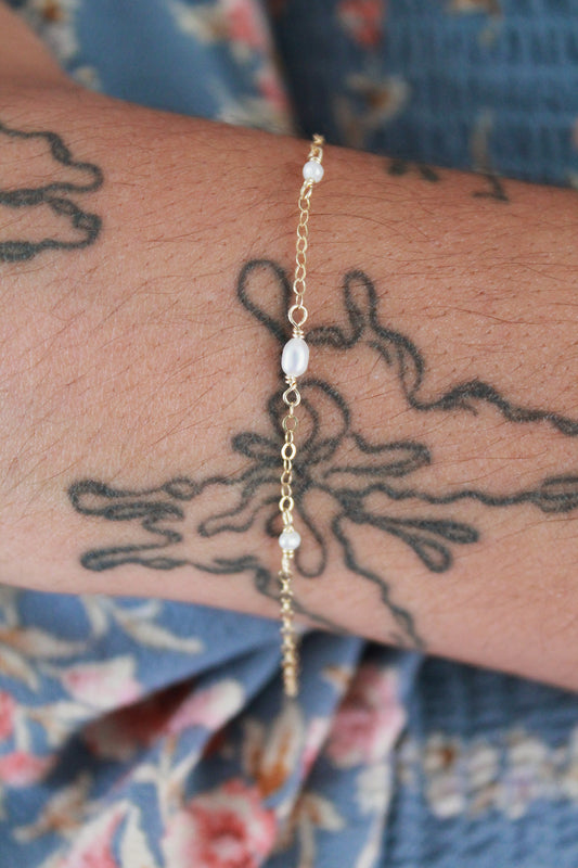 Sutton Multi Pearl Bracelet