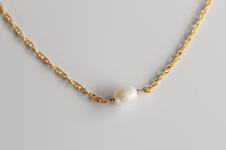 Meghan Single Pearl Rope Necklace