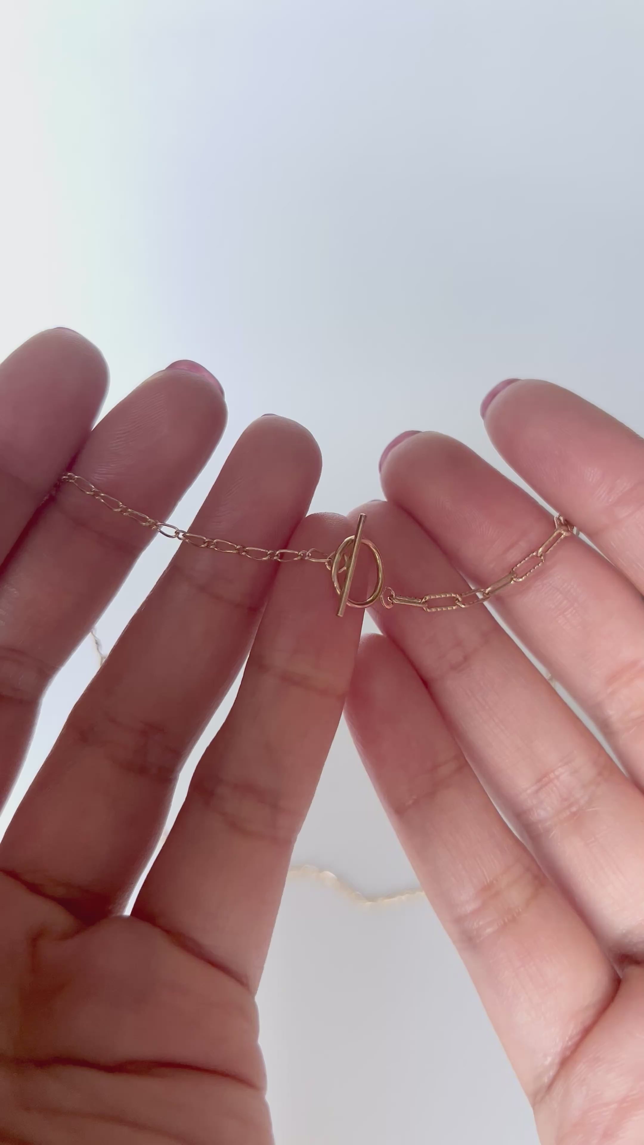 Collier à fermoir à bascule et chaîne patchwork