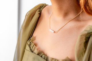Arianna Pearl Bar Necklace