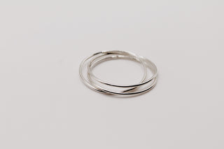 Lizzie Spinner Ring