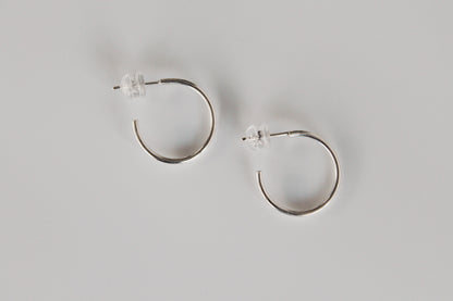 Scarlett Round Hoops