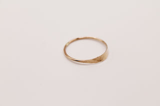 Verna Hammered Mini Shield Ring