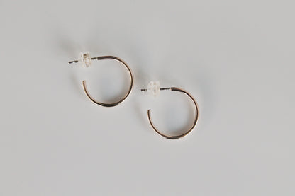 Scarlett Round Hoops
