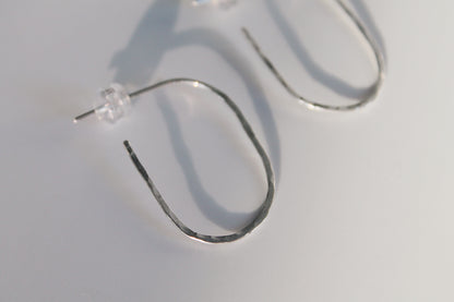 Darby Midi Hammered Hoops